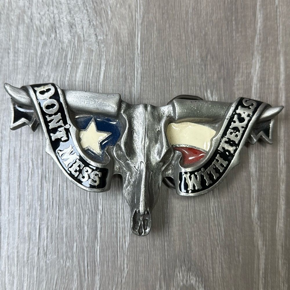 Solid, fine pewter don’t mess with Texas large wide belt buckle